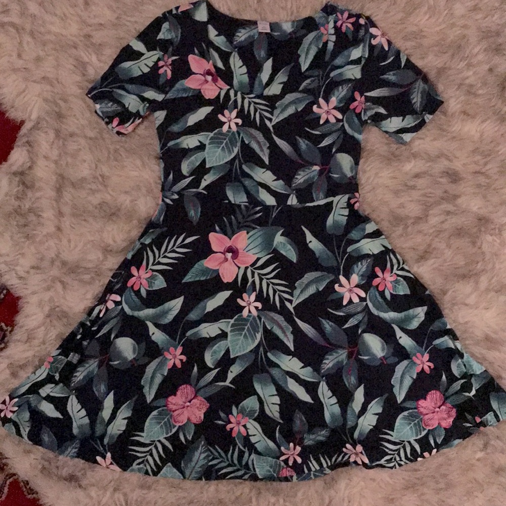 Old Navy Tropical Print Dress